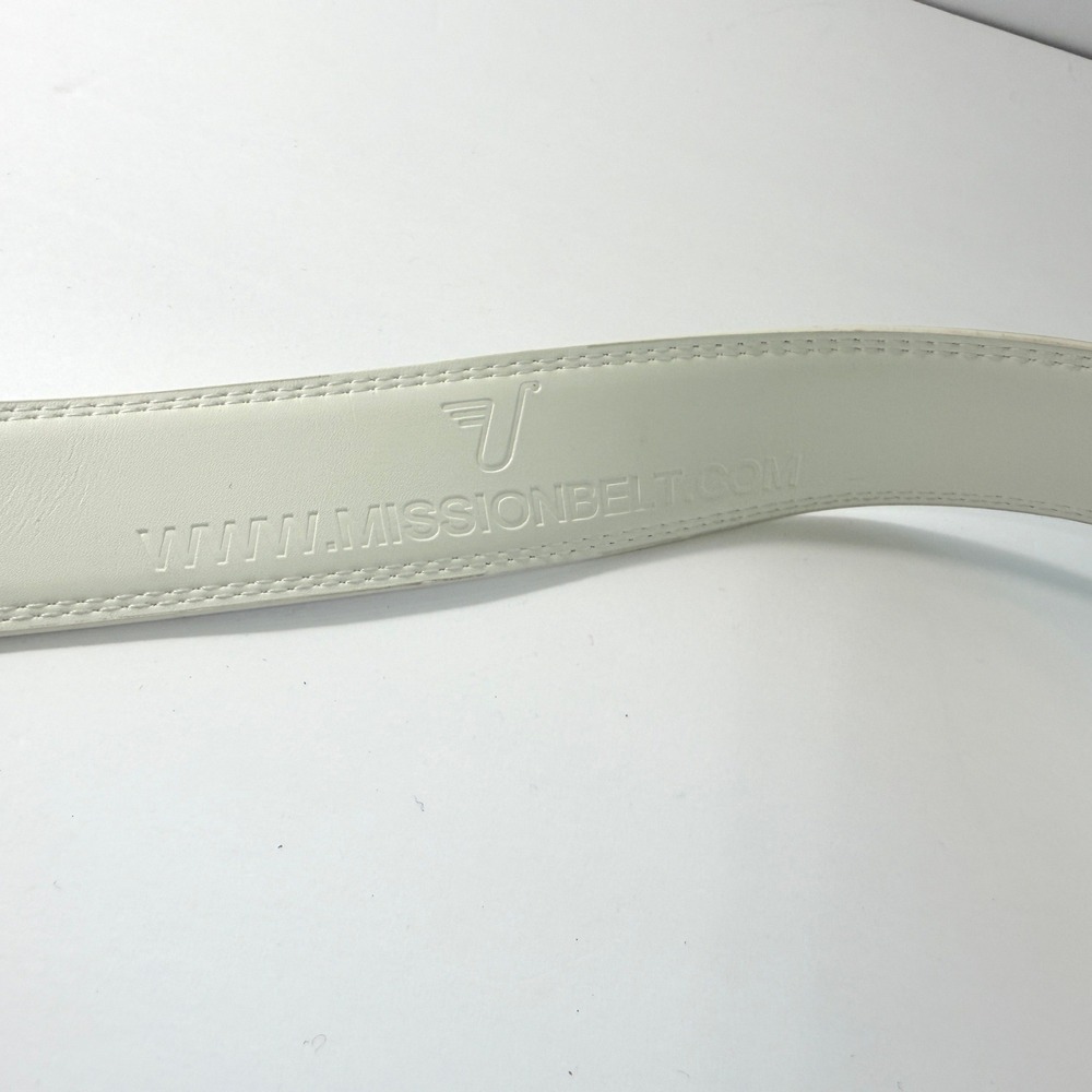 Mission Belt Mens White Leather Ratchet Belt Adjustable Golf Casual 47in - Picture 3 of 8